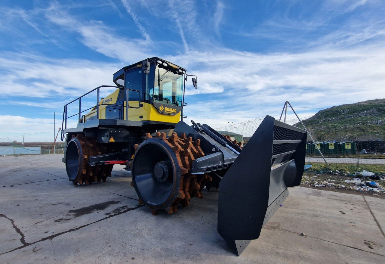 Bomag BC773 RB-5 - Walzenzug: das Bild 2 Bomag BC773 RB-5 - Walzenzug: das Bild 2