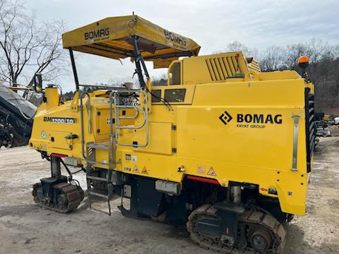 Bomag BM 1200/30 - Kaltfräse: das Bild 2 Bomag BM 1200/30 - Kaltfräse: das Bild 2
