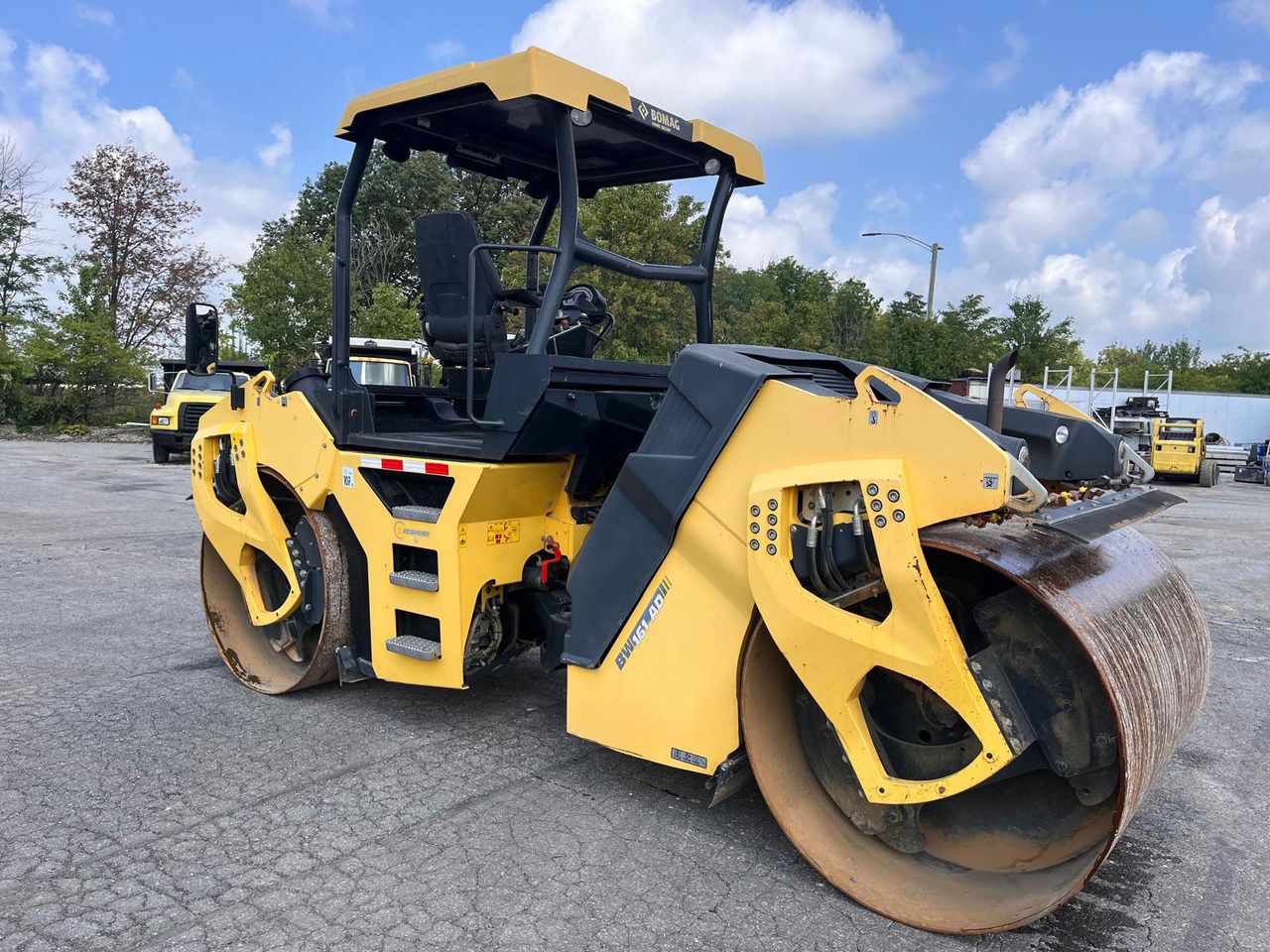 Bomag BW 161 AD - Walzen: das Bild 2 Bomag BW 161 AD - Walzen: das Bild 2
