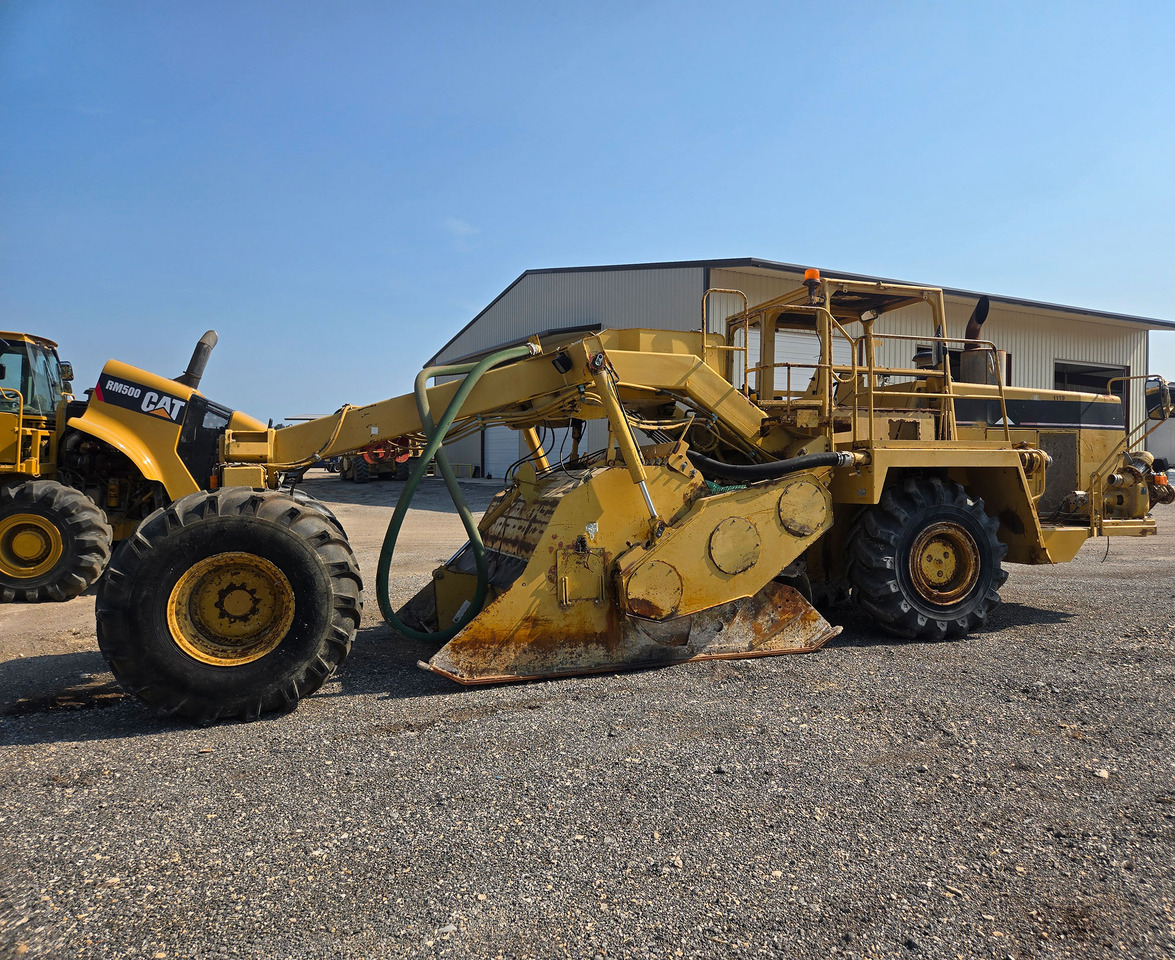 Caterpillar RM350B - Bodenstabilisierer: das Bild 3 Caterpillar RM350B - Bodenstabilisierer: das Bild 3