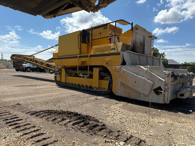 Gomaco 9500 - Gleitschalungsfertiger: das Bild 3 Gomaco 9500 - Gleitschalungsfertiger: das Bild 3