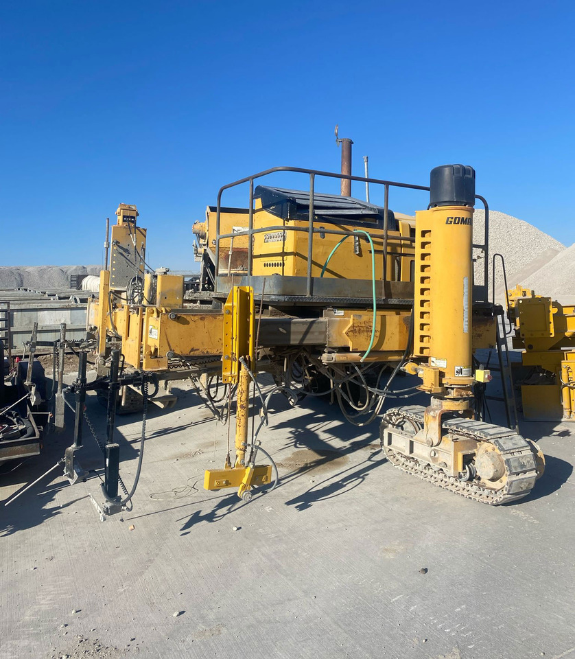 Gomaco Commander III - Gleitschalungsfertiger: das Bild 1 Gomaco Commander III - Gleitschalungsfertiger: das Bild 1