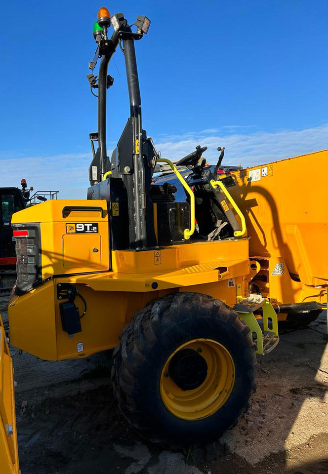 JCB 9T-2 - Mini-Kipper: das Bild 5 JCB 9T-2 - Mini-Kipper: das Bild 5