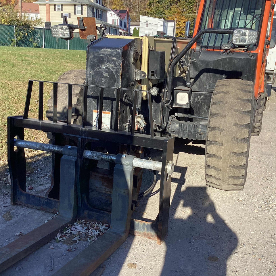 JLG 1732 - Teleskopradlader: das Bild 4 JLG 1732 - Teleskopradlader: das Bild 4