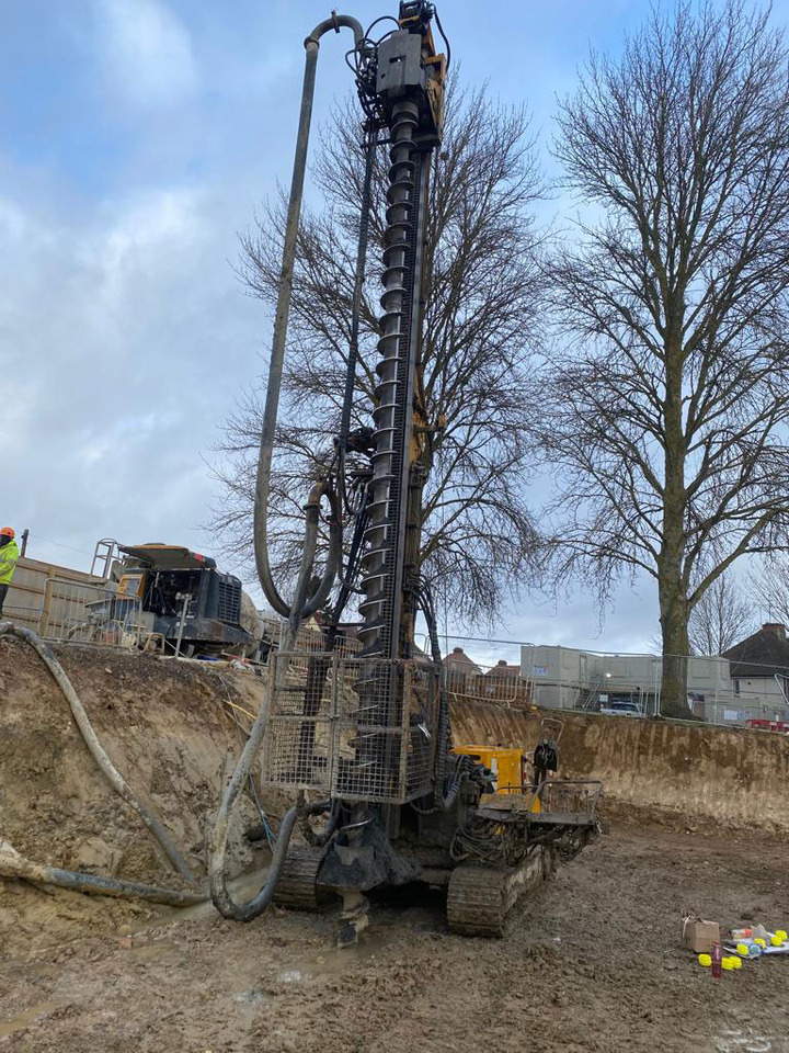 Klemm KR 709-2 - Ramme: das Bild 1 Klemm KR 709-2 - Ramme: das Bild 1