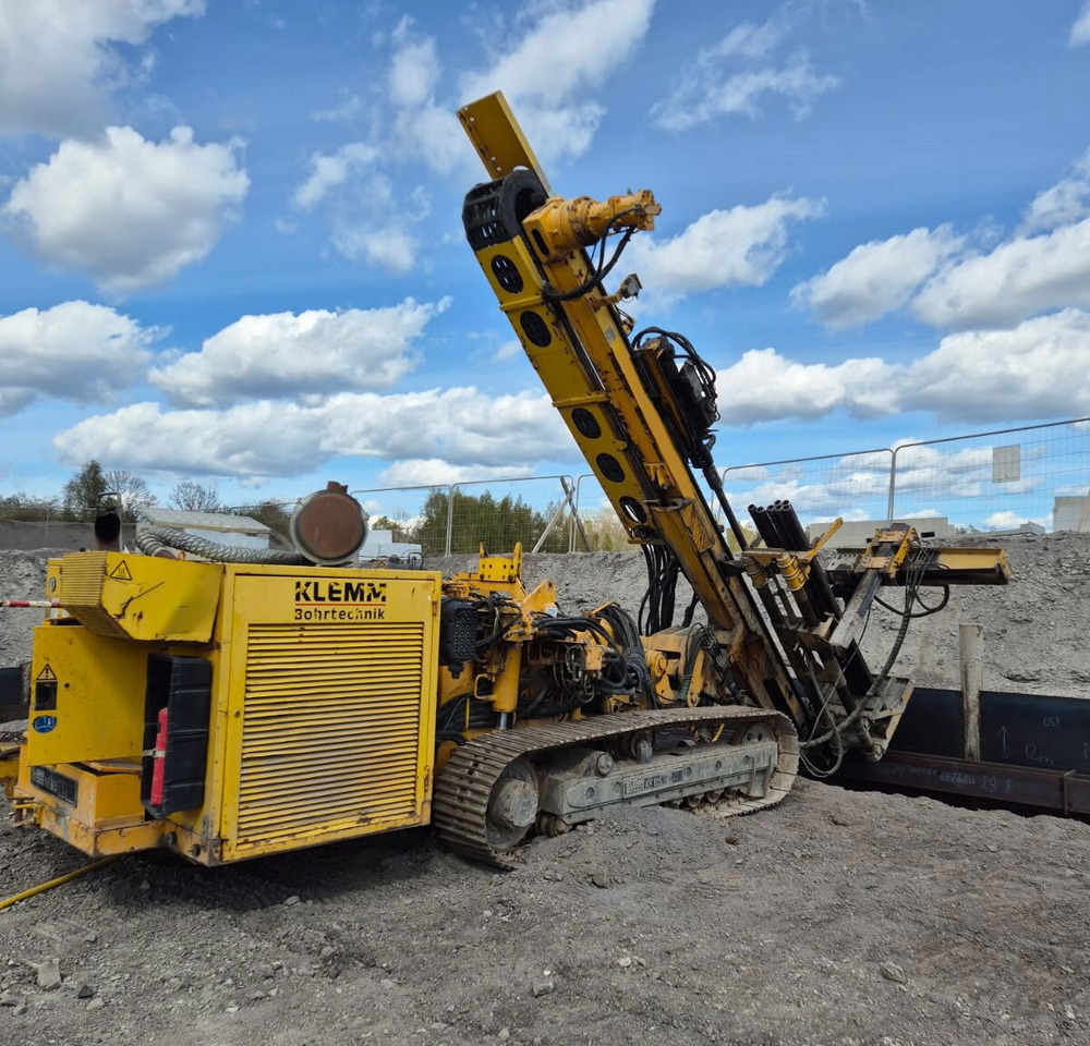 Klemm KR 805-2 - Ramme: das Bild 5 Klemm KR 805-2 - Ramme: das Bild 5