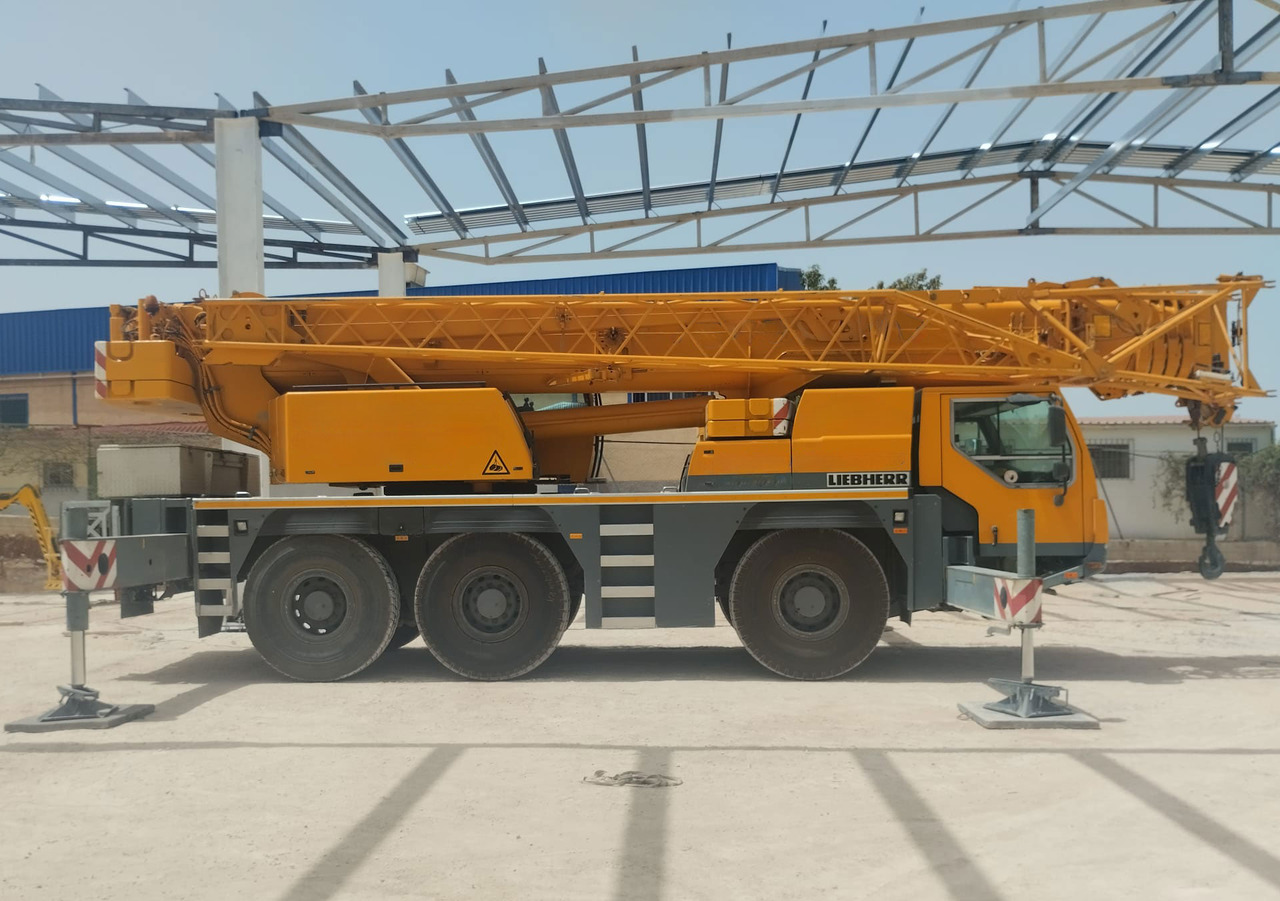 Liebherr LTM 1055-3.1 - Mobilkran: das Bild 5 Liebherr LTM 1055-3.1 - Mobilkran: das Bild 5