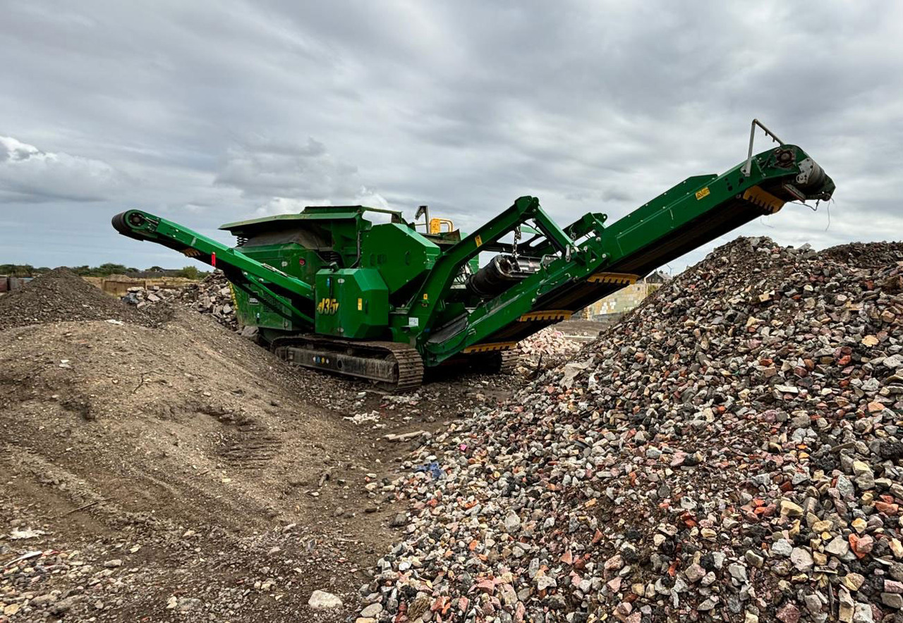 McCloskey J35 - Backenbrecher: das Bild 2 McCloskey J35 - Backenbrecher: das Bild 2