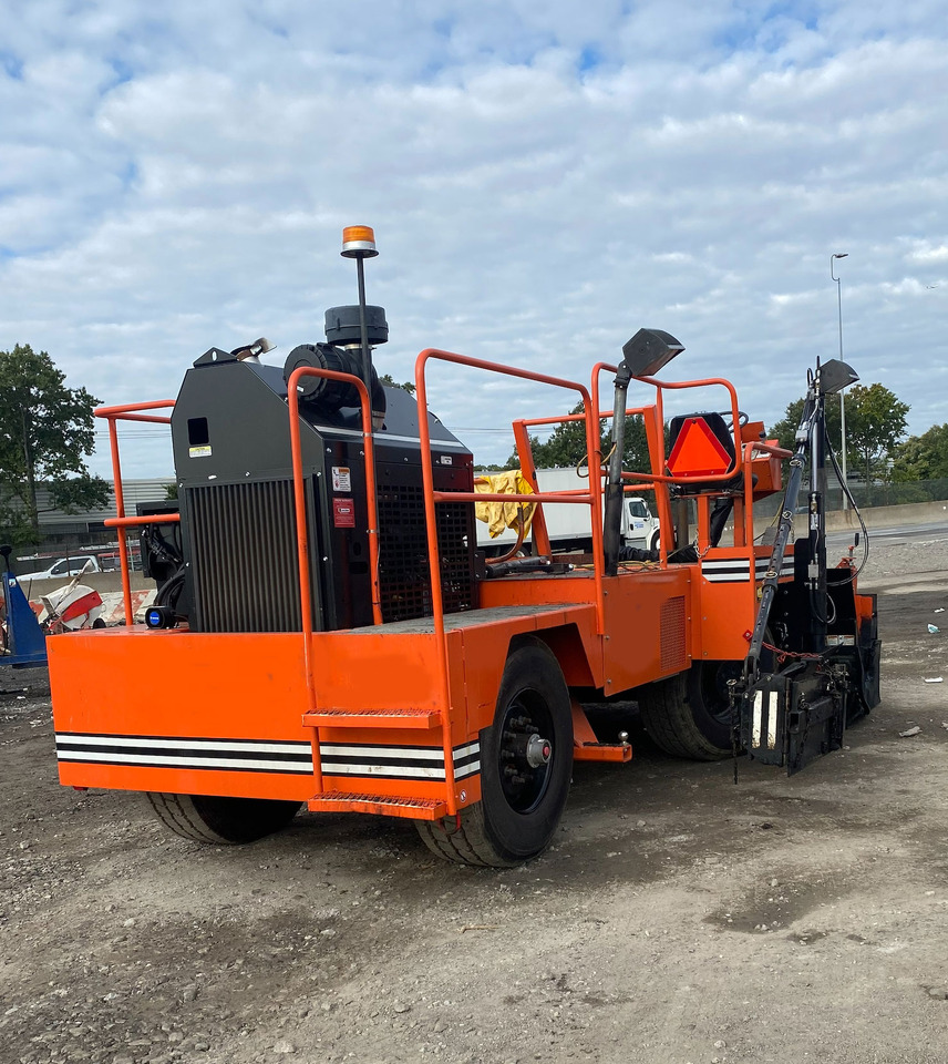 Midland SPD-10 - Asphaltfertiger/ Straßenfertiger: das Bild 5 Midland SPD-10 - Asphaltfertiger/ Straßenfertiger: das Bild 5