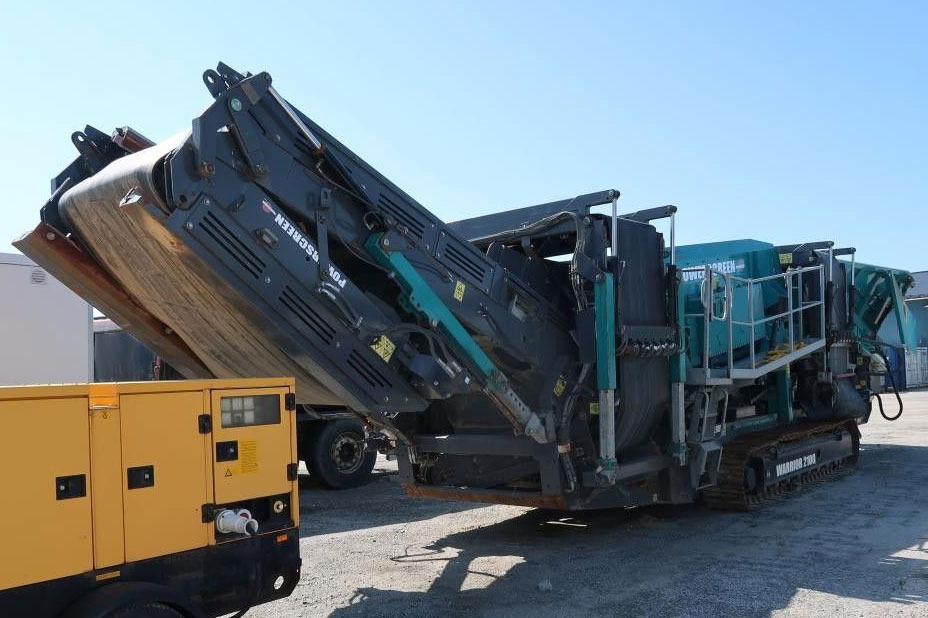 Powerscreen Warrior 2100 Triple Shaft - Siebmaschine: das Bild 1 Powerscreen Warrior 2100 Triple Shaft - Siebmaschine: das Bild 1