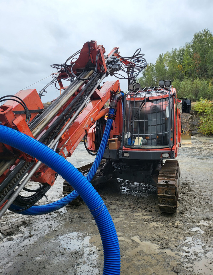 Sandvik DX800 - Bohrgerät: das Bild 3 Sandvik DX800 - Bohrgerät: das Bild 3