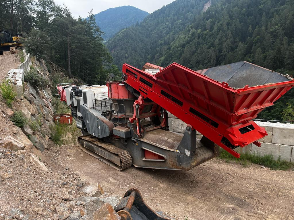 Sandvik QS331 - Kegelbrecher: das Bild 1 Sandvik QS331 - Kegelbrecher: das Bild 1