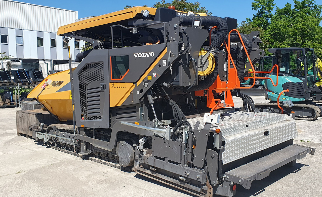 Volvo ABG P4820D - Asphaltfertiger/ Straßenfertiger: das Bild 4 Volvo ABG P4820D - Asphaltfertiger/ Straßenfertiger: das Bild 4