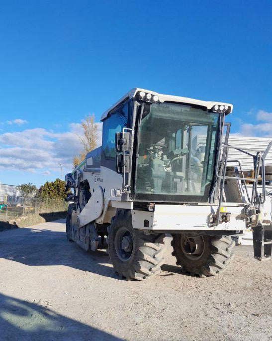 Wirtgen WR 200 I - Bodenstabilisierer: das Bild 1 Wirtgen WR 200 I - Bodenstabilisierer: das Bild 1
