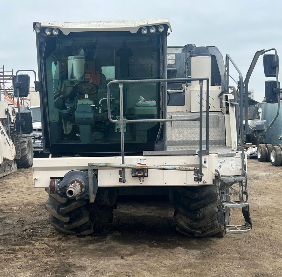 Wirtgen WR 240 I - Bodenstabilisierer: das Bild 3 Wirtgen WR 240 I - Bodenstabilisierer: das Bild 3