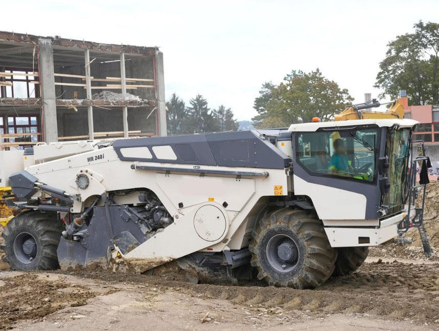 Wirtgen WR 240 i S-Pack - Bodenstabilisierer: das Bild 2 Wirtgen WR 240 i S-Pack - Bodenstabilisierer: das Bild 2