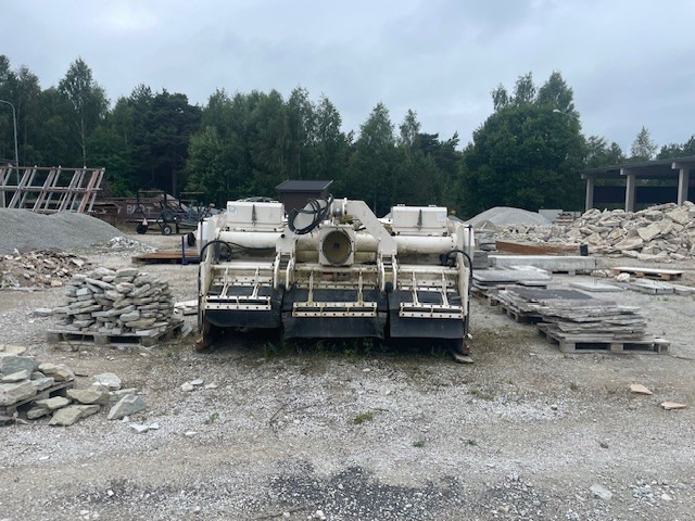 Wirtgen WS 250 - Bodenstabilisierer: das Bild 4 Wirtgen WS 250 - Bodenstabilisierer: das Bild 4