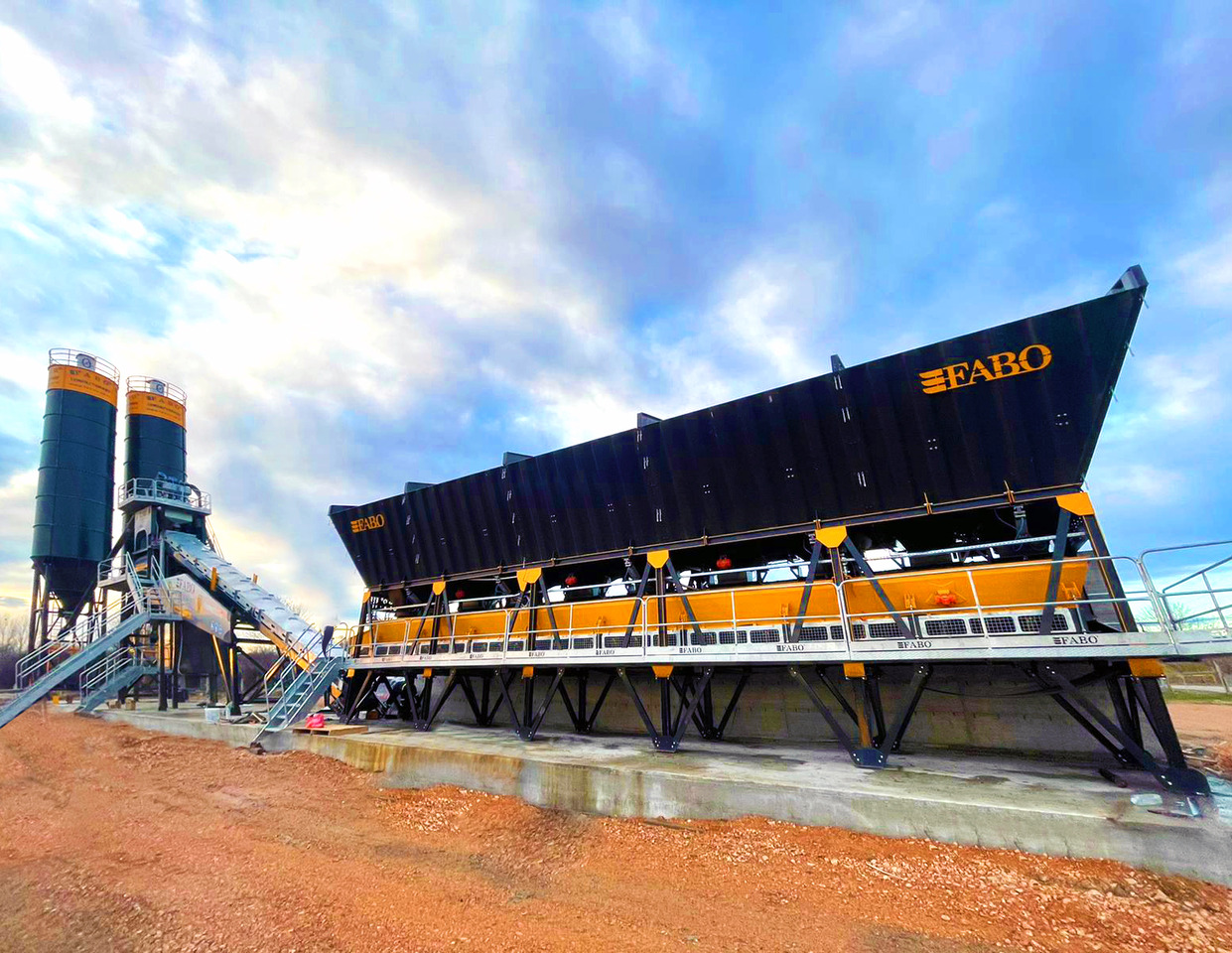 FABO compact concrete plant - Betonmischanlage: das Bild 1 FABO compact concrete plant - Betonmischanlage: das Bild 1