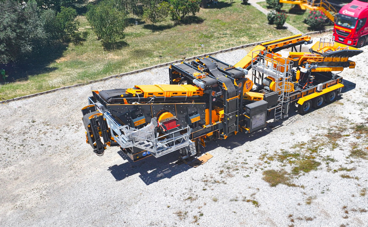 FABO mobile jaw crusher - Backenbrecher: das Bild 3 FABO mobile jaw crusher - Backenbrecher: das Bild 3
