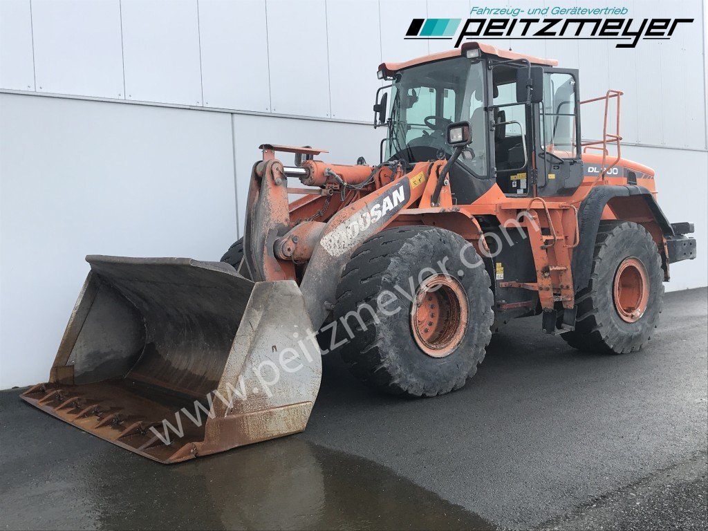 Doosan Radlader DL 300-3 - Radlader: das Bild 1 Doosan Radlader DL 300-3 - Radlader: das Bild 1