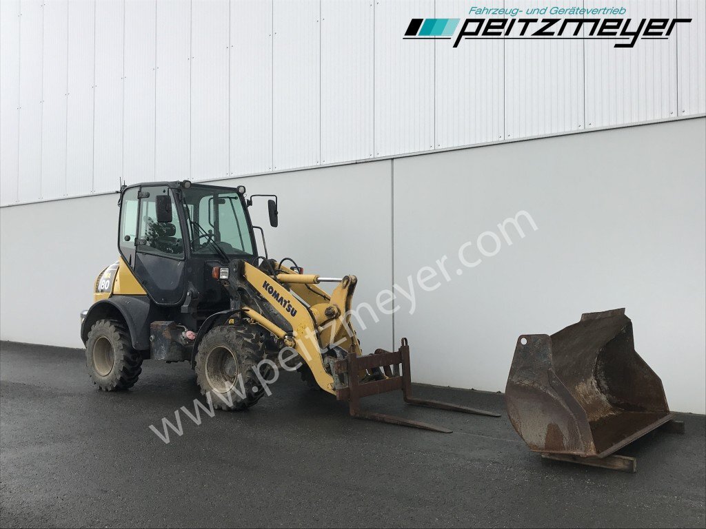 Komatsu RADLADER WA 80-6 Palettengabel und Standardschaufel - Radlader: das Bild 2 Komatsu RADLADER WA 80-6 Palettengabel und Standardschaufel - Radlader: das Bild 2
