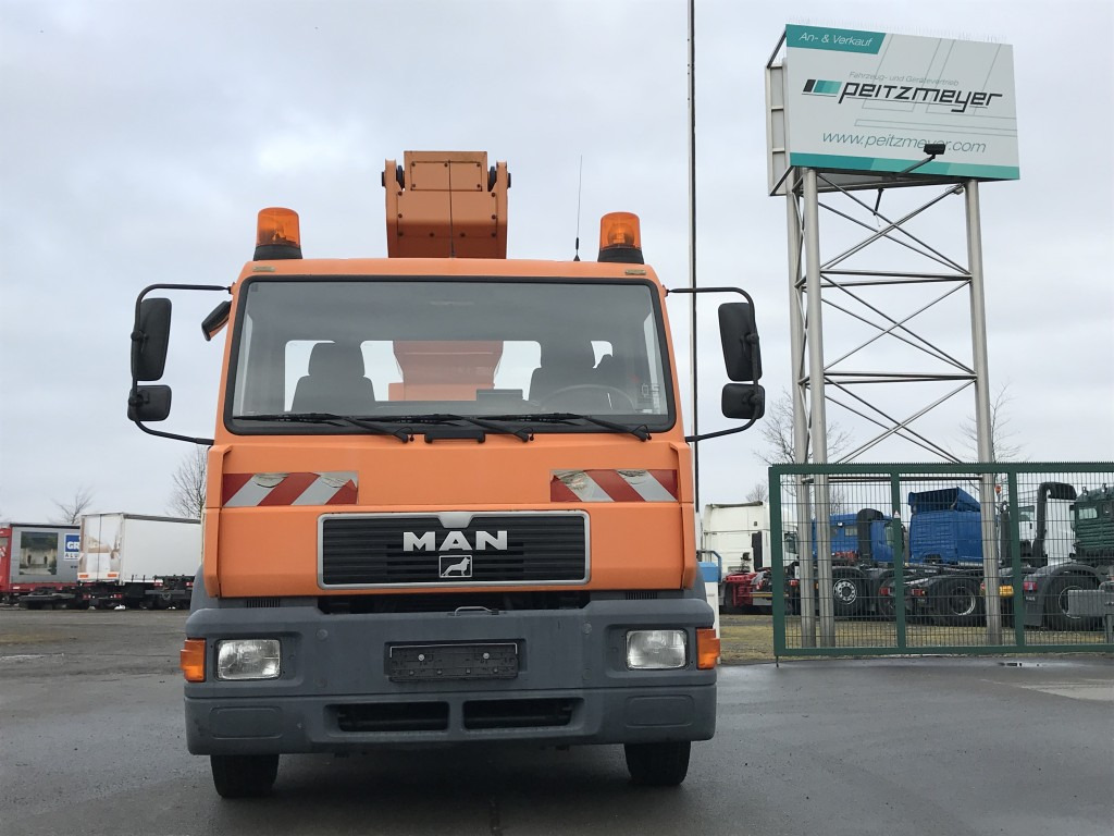 MAN L75 14.224 BB Ruthmann Hubarbeitsbühne T 225 - LKW mit Arbeitsbühne: das Bild 5 MAN L75 14.224 BB Ruthmann Hubarbeitsbühne T 225 - LKW mit Arbeitsbühne: das Bild 5