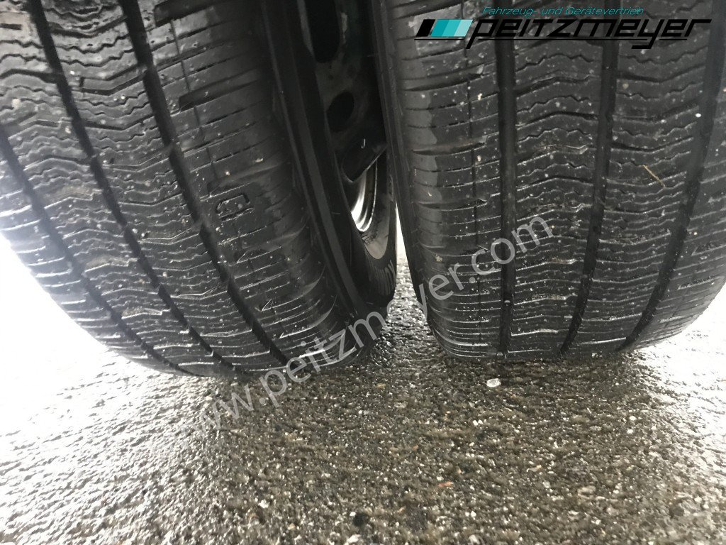 Planen Transporter MERCEDES-BENZ Sprinter 515 CDI Pritsche mit Schiebeplane: das Bild 34