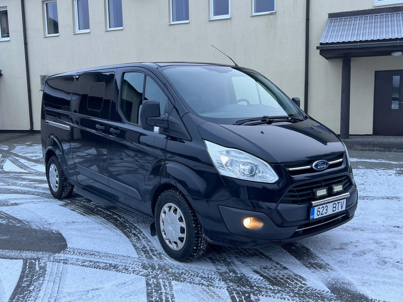 Ford Tourneo Custom 2.0 96kW - PKW: das Bild 2 Ford Tourneo Custom 2.0 96kW - PKW: das Bild 2
