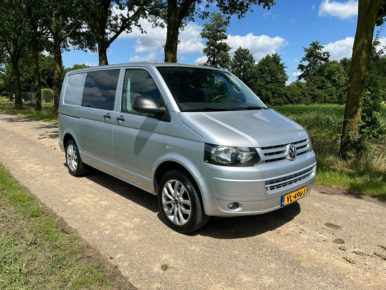 Volkswagen Transporter 2.0 TDI Bleumotion Technology L1 H1 114 PK apk 14-12-2024 Airco NL - Kleintransporter: das Bild 1 Volkswagen Transporter 2.0 TDI Bleumotion Technology L1 H1 114 PK apk 14-12-2024 Airco NL - Kleintransporter: das Bild 1