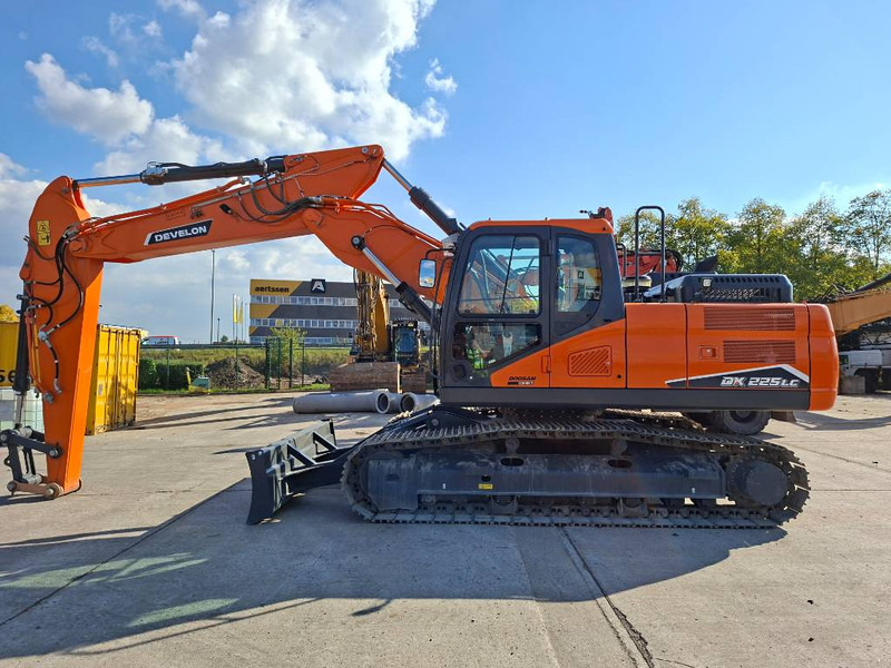 Develon DX225LC-7 - Kettenbagger: das Bild 1 Develon DX225LC-7 - Kettenbagger: das Bild 1