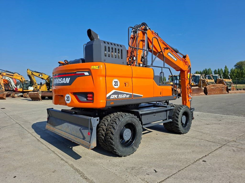 Doosan DX160W-7 - Mobilbagger: das Bild 4 Doosan DX160W-7 - Mobilbagger: das Bild 4