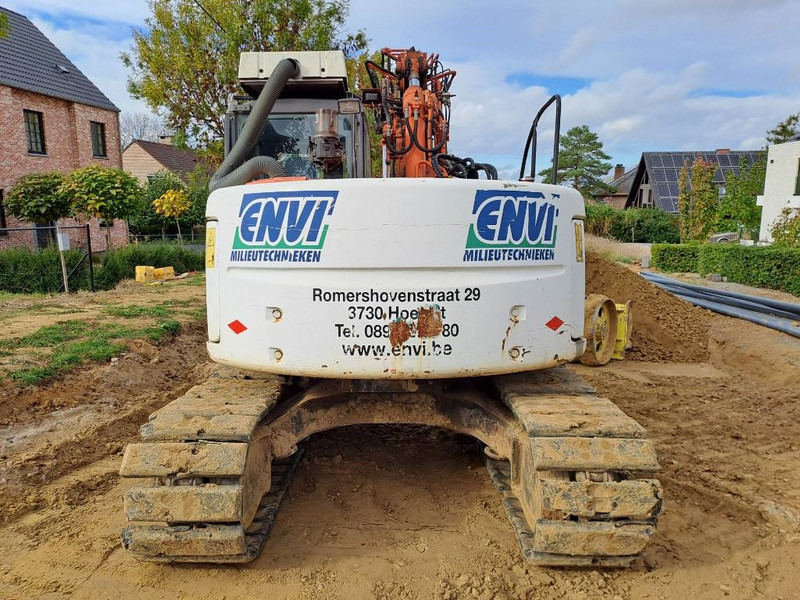 Hitachi ZX135US - Kettenbagger: das Bild 3 Hitachi ZX135US - Kettenbagger: das Bild 3