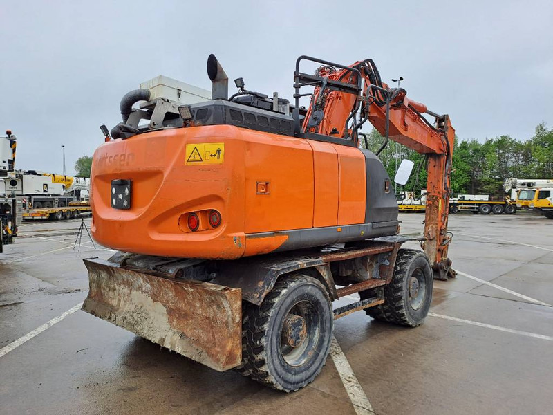 Hitachi ZX170W-6-2P - Mobilbagger: das Bild 4 Hitachi ZX170W-6-2P - Mobilbagger: das Bild 4