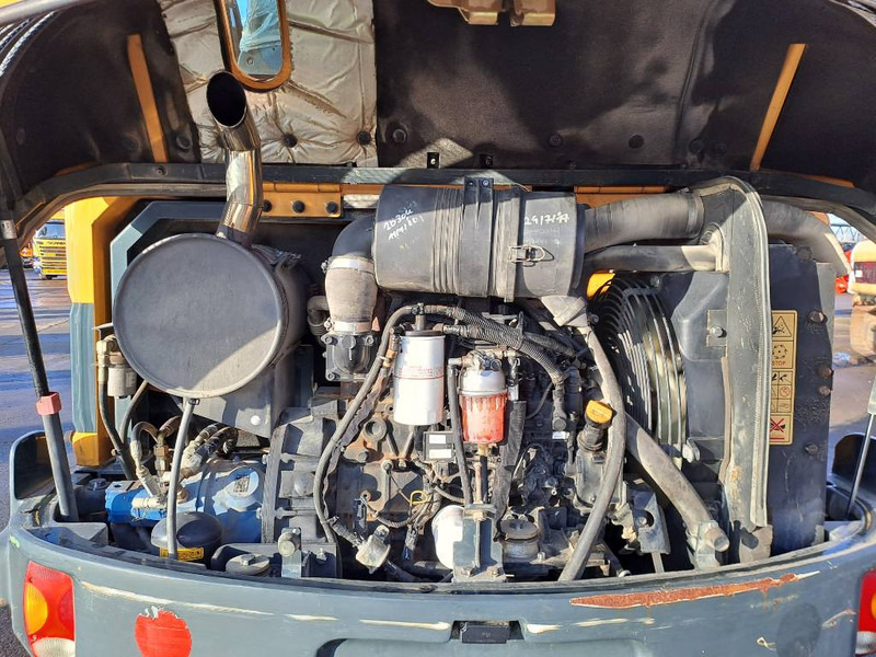 Mobilbagger Hyundai Robex 55 W-9: das Bild 18
