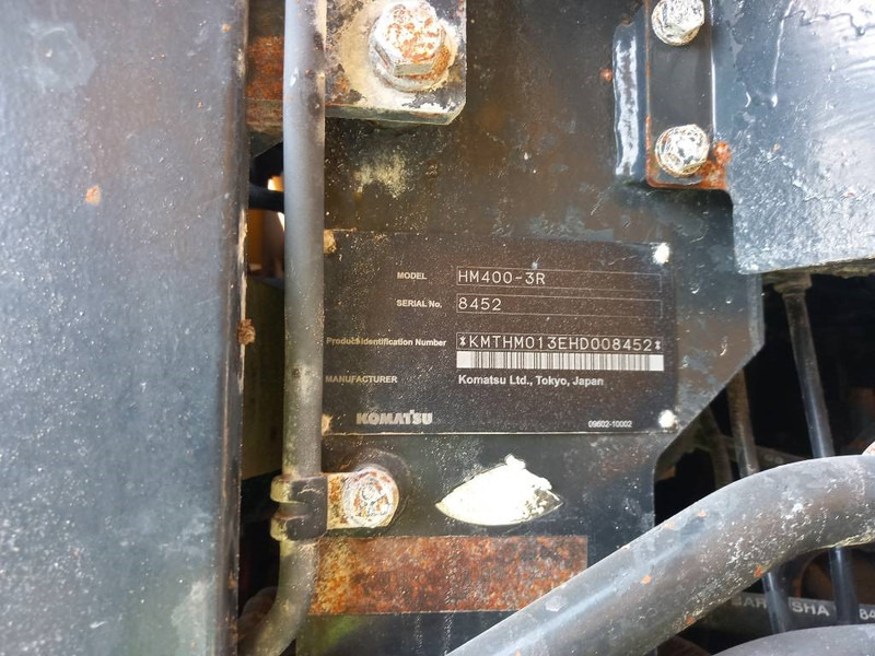 Knickgelenkter Dumper Komatsu HM400-3R (4 pcs available in Abu Dhabi): das Bild 11 Knickgelenkter Dumper Komatsu HM400-3R (4 pcs available in Abu Dhabi): das Bild 11