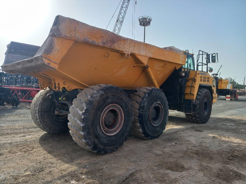 Komatsu HM400-3R (4 pcs available in Abu Dhabi) - Knickgelenkter Dumper: das Bild 3 Komatsu HM400-3R (4 pcs available in Abu Dhabi) - Knickgelenkter Dumper: das Bild 3