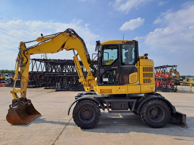 Komatsu PW118MR-11 - Mobilbagger: das Bild 1 Komatsu PW118MR-11 - Mobilbagger: das Bild 1