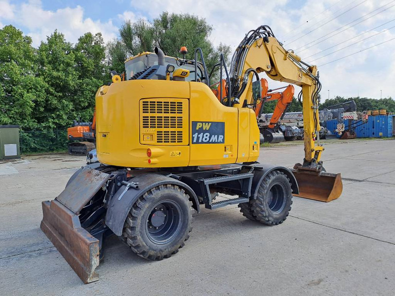 Komatsu PW118MR-11 - Mobilbagger: das Bild 4 Komatsu PW118MR-11 - Mobilbagger: das Bild 4