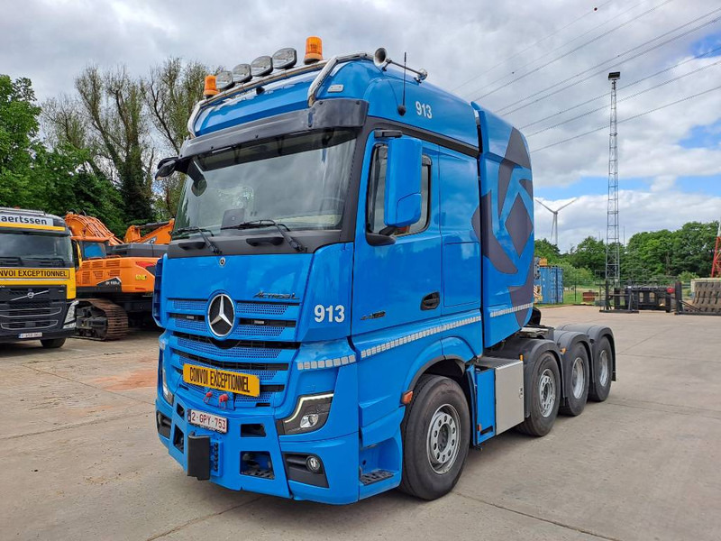Mercedes-Benz Actros 4463 LS Giga 2 pcs (180Ton Push/Pull) - Sattelzugmaschine: das Bild 1 Mercedes-Benz Actros 4463 LS Giga 2 pcs (180Ton Push/Pull) - Sattelzugmaschine: das Bild 1