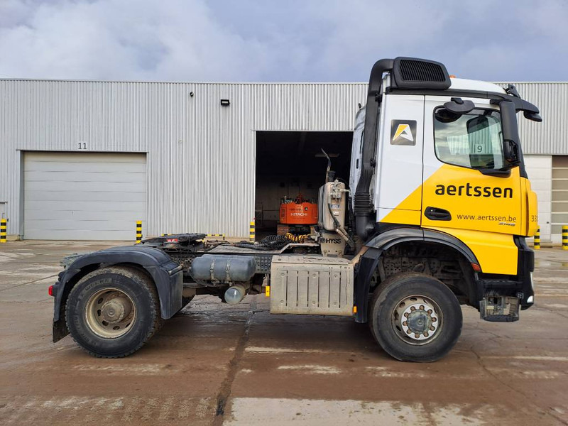 Mercedes-Benz Arocs 2045 - Sattelzugmaschine: das Bild 5 Mercedes-Benz Arocs 2045 - Sattelzugmaschine: das Bild 5