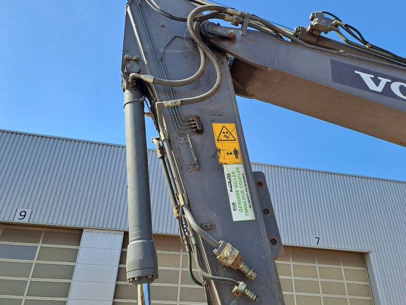 Kettenbagger Volvo EC220EL: das Bild 8