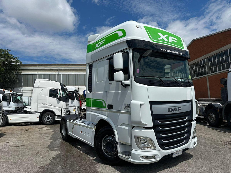DAF XF 460 - Sattelzugmaschine: das Bild 2 DAF XF 460 - Sattelzugmaschine: das Bild 2