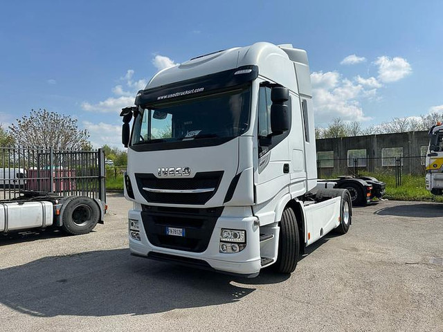 Iveco AS440E48 - Sattelzugmaschine: das Bild 1 Iveco AS440E48 - Sattelzugmaschine: das Bild 1