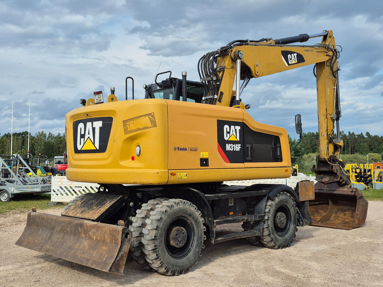 CATERPILLAR M316F EPA - Mobilbagger: das Bild 5 CATERPILLAR M316F EPA - Mobilbagger: das Bild 5