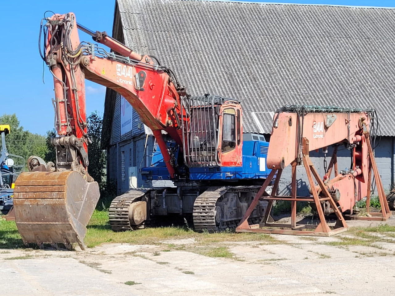 LIEBHERR R944B VH-HD. UHD boom and standart boom included. - Abrissbagger: das Bild 2 LIEBHERR R944B VH-HD. UHD boom and standart boom included. - Abrissbagger: das Bild 2