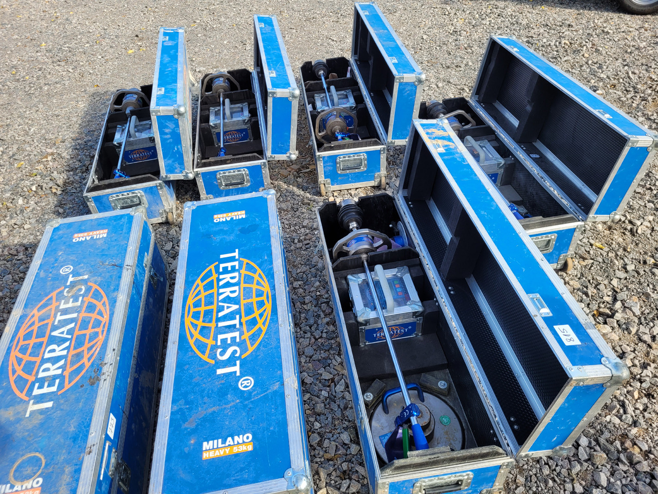 Terratest 4000 Light Weight Deflectometer - Baugeräte: das Bild 1 Terratest 4000 Light Weight Deflectometer - Baugeräte: das Bild 1