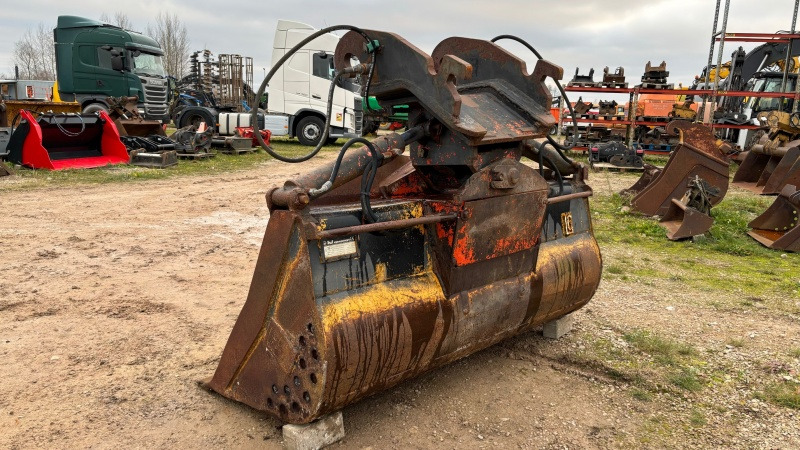 Verachtert CW30 1800mm - Baggerschaufel für Bagger: das Bild 3 Verachtert CW30 1800mm - Baggerschaufel für Bagger: das Bild 3