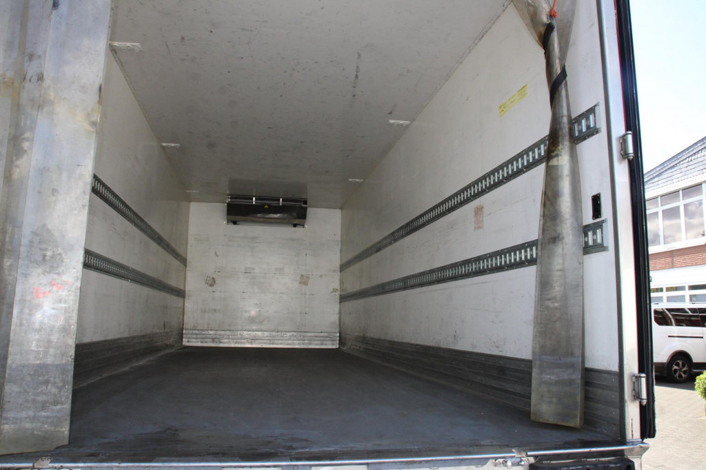 Daf LF 250 E6 Carrier Supra Strom Tür + LBW Kamera - Kühlkoffer LKW: das Bild 2 Daf LF 250 E6 Carrier Supra Strom Tür + LBW Kamera - Kühlkoffer LKW: das Bild 2
