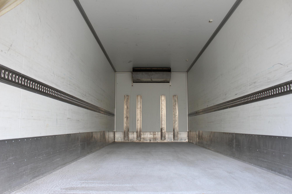 Mercedes-Benz Atego 1223 E6 TK T-800 R Strom LBW - Kühlkoffer LKW: das Bild 2 Mercedes-Benz Atego 1223 E6 TK T-800 R Strom LBW - Kühlkoffer LKW: das Bild 2