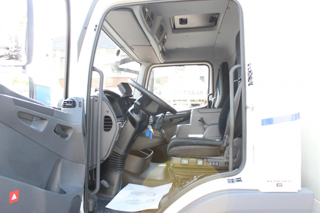 Mercedes-Benz Atego 1321 E6 Koffer Klima Kamera Schalter LBW - Koffer LKW: das Bild 5 Mercedes-Benz Atego 1321 E6 Koffer Klima Kamera Schalter LBW - Koffer LKW: das Bild 5